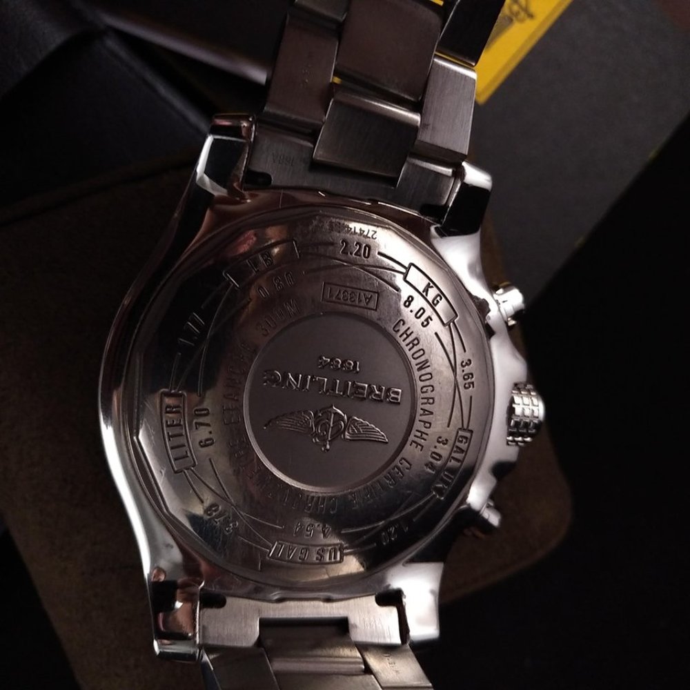 Breitling Super Avenger II 48MM A13371 - Picture 3 of 6